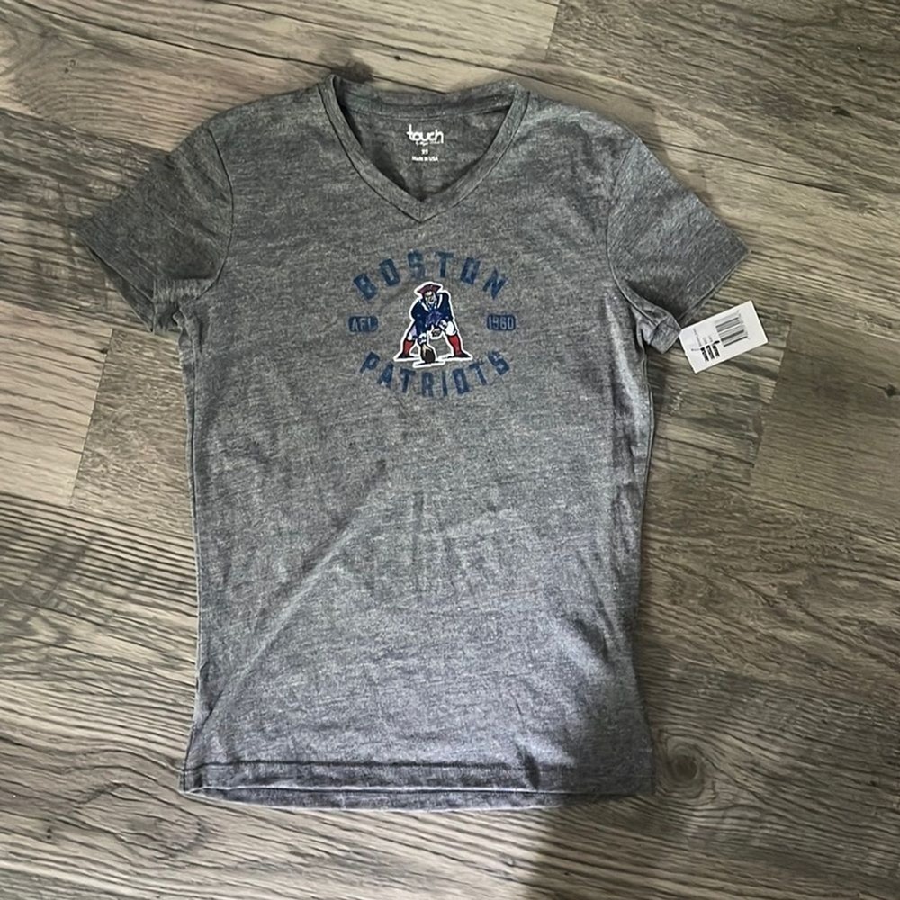 Touch Boston Patriots football womens gray t shirt size XS